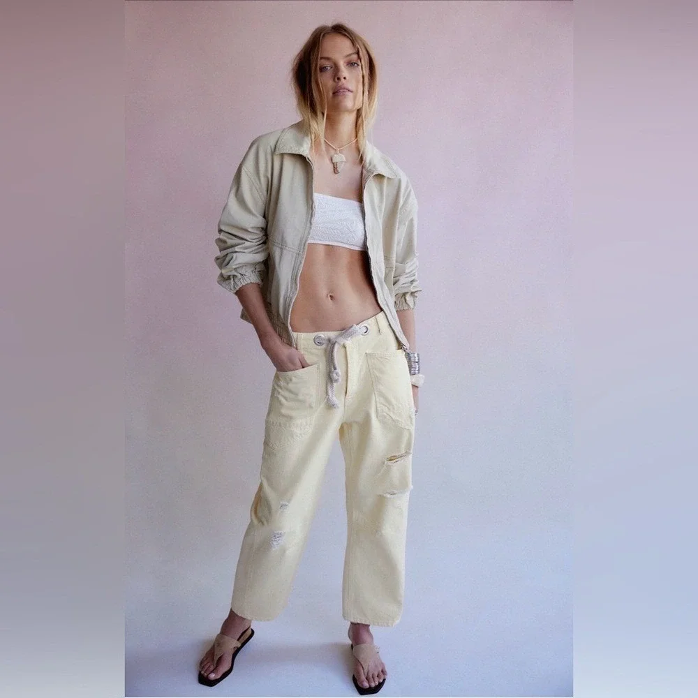 Free People RARE Yellow Lemon Icing Moxie Barrel Jeans Size 29 NWT Retired